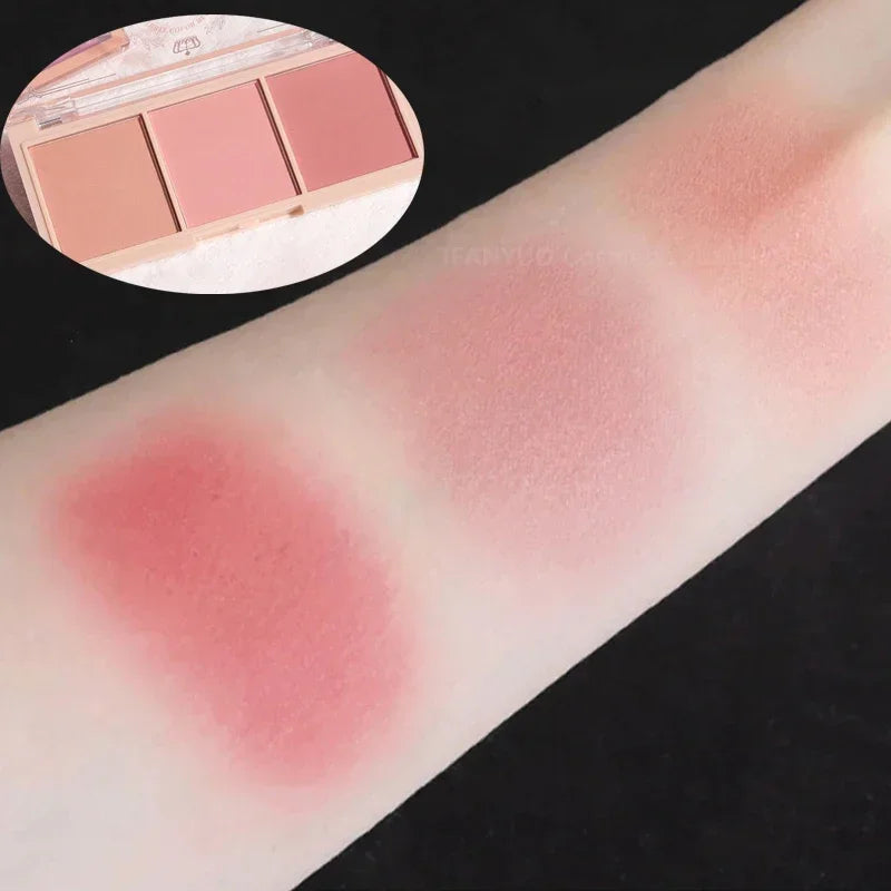 blush et contour avec fard à paupières intégré