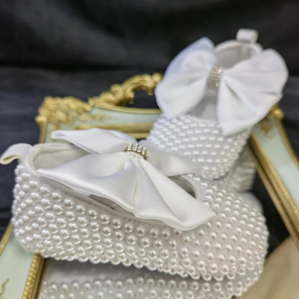 Chaussures bébé avec strass et ruban