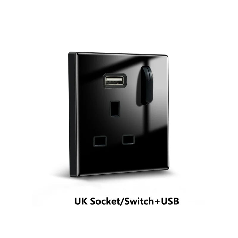 Prise UK avec interrupteur piano et port USB